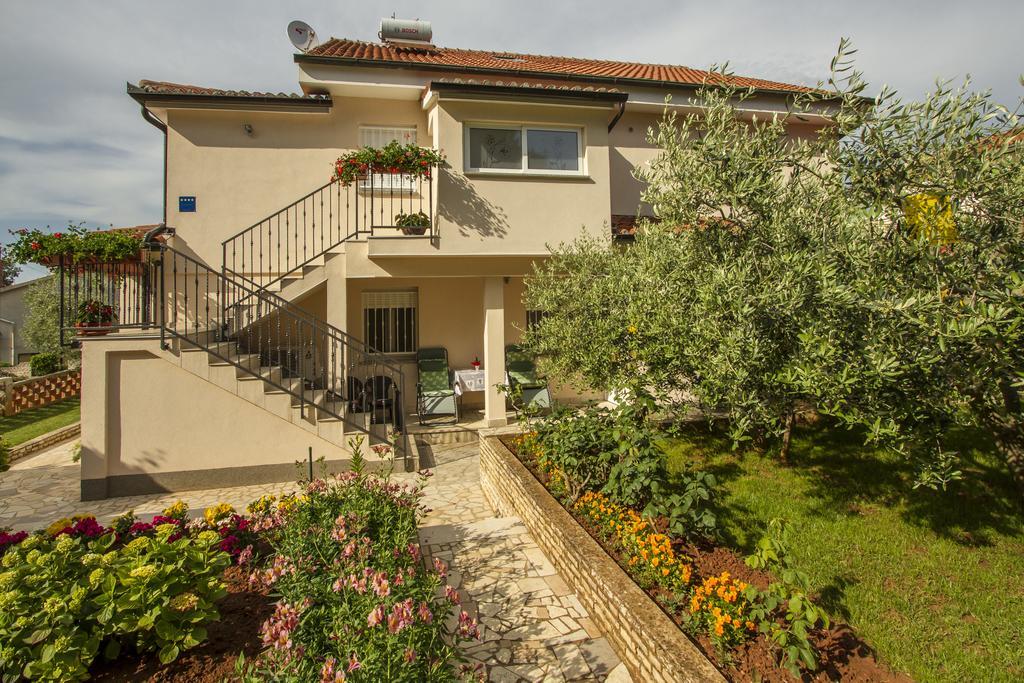 Hortensia Apartment *