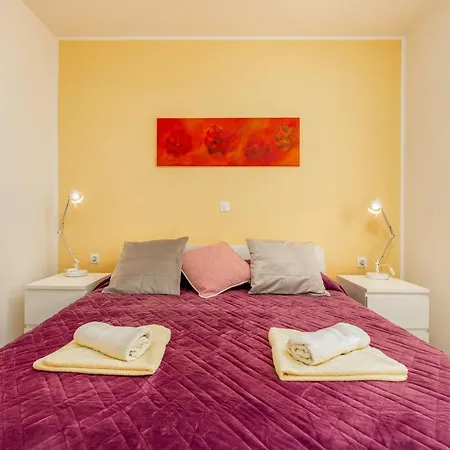 Apartments Hortensia Pula Exterior photo