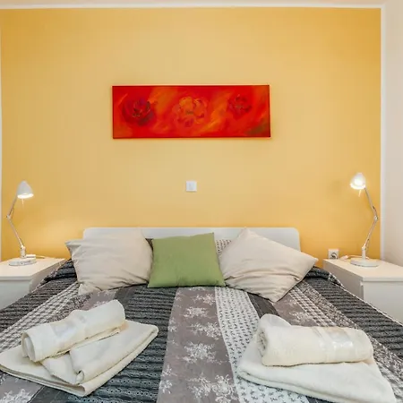 Apartments Hortensia Pula Exterior photo