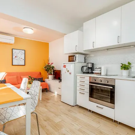 Apartments Hortensia Pula Exterior photo
